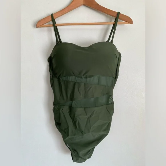 Cupshe New with tag Dark Green One Piece Swimsuit Mesh Cut Outs Size L Beach Sun - Picture 4 of 8